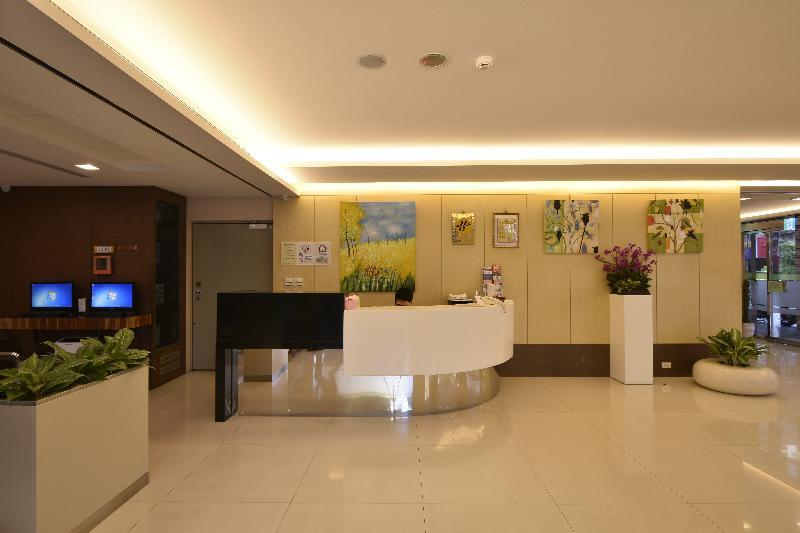 Green World Linsen Hotel Taipei Exterior photo